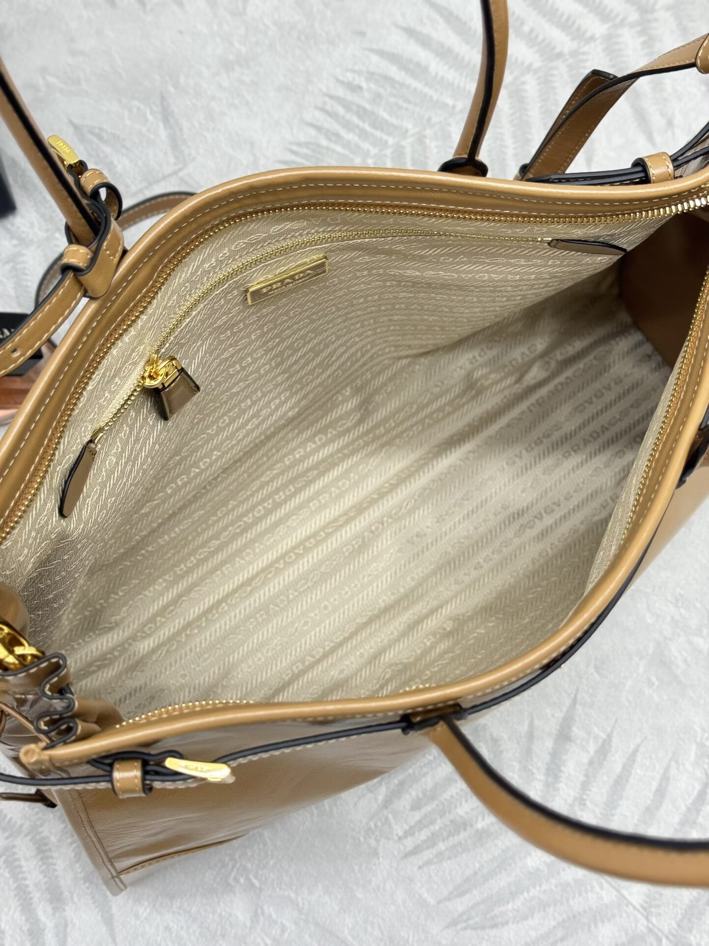 Prada Large Bonnie Leather Tote Bag 1BA439 Khaki Prada Large Bonnie Leather Tote Bag 1BA439 Khaki