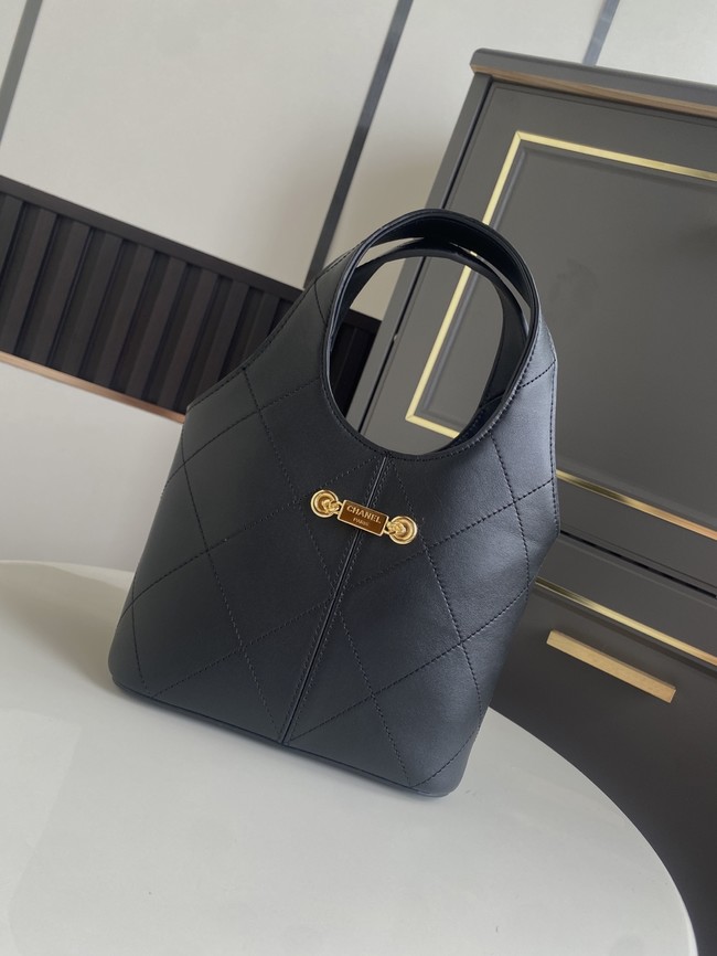 CHANEL Small Tote AS6132 black
