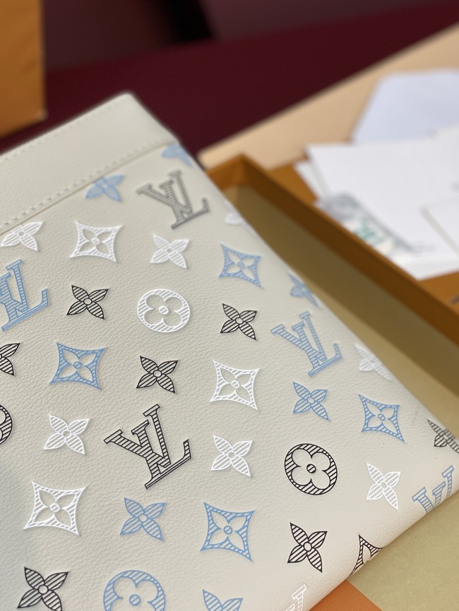 Louis Vuitton DAILY POUCH calfskin leather MM M28913 Ecru White 