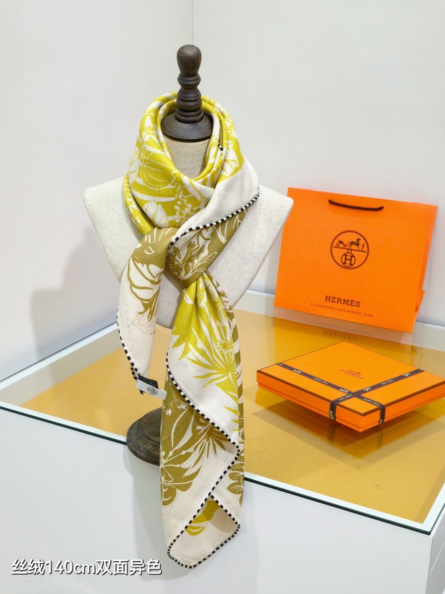Hermes Shawl Cashmere and Silk 76130-2