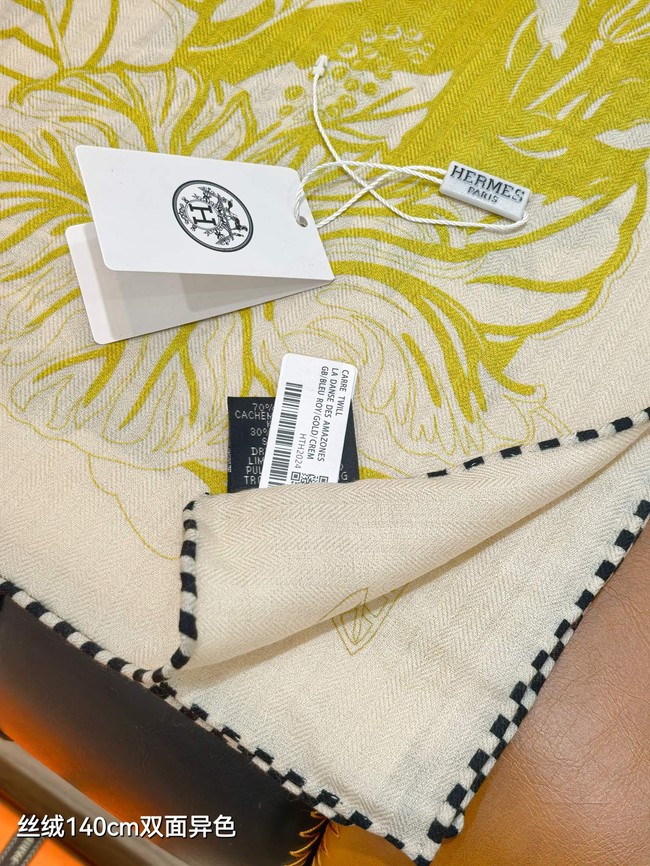Hermes Shawl Cashmere and Silk 76130-2