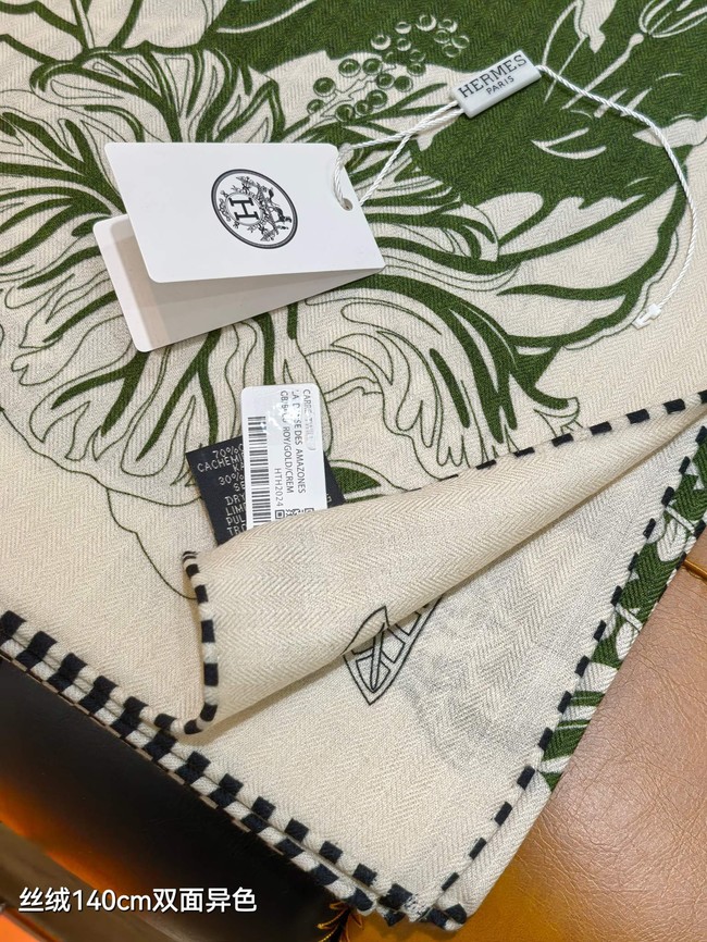 Hermes Shawl Cashmere and Silk 76130-3