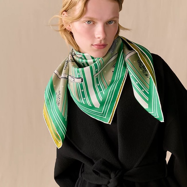 Hermes Shawl Cashmere and Silk 76130-7