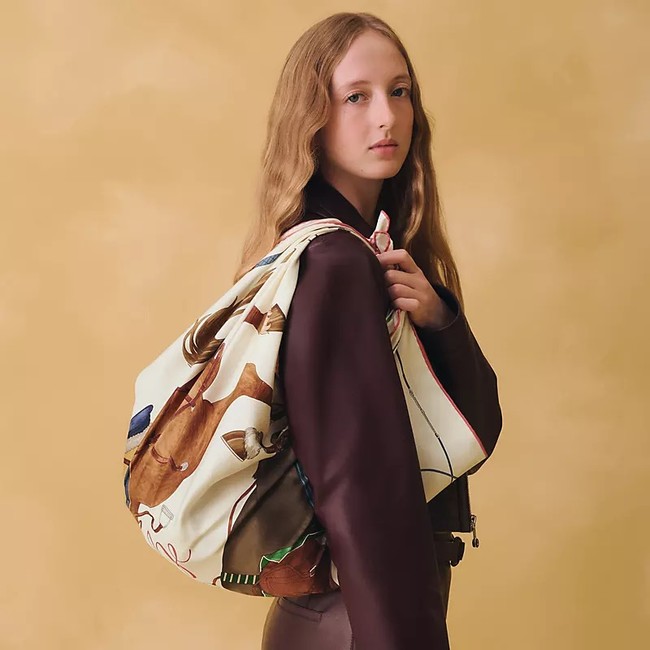 Hermes Shawl Cashmere and Silk 76130-9