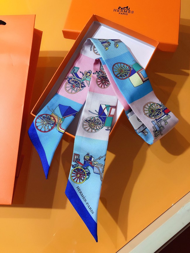 Hermes Twilly silk scarf H06425-2