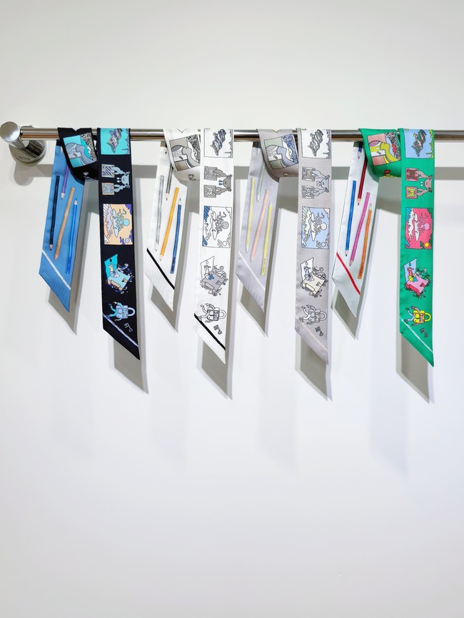 Hermes Twilly silk scarf H06425-3