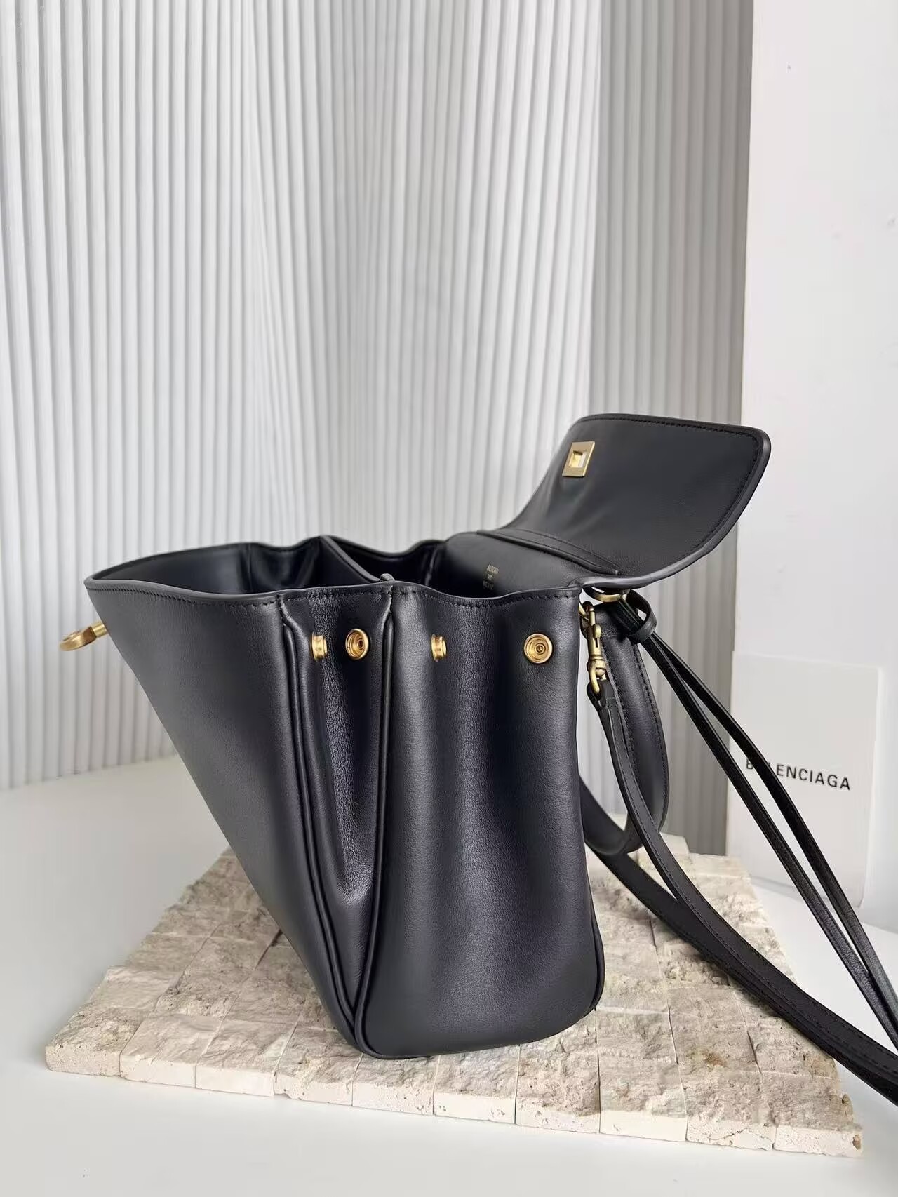 Balenciaga Rodeo Handbag Large smooth calfskin 795459 black gold-tone Balenciaga Rodeo Handbag Large smooth calfskin 795459 black gold-tone