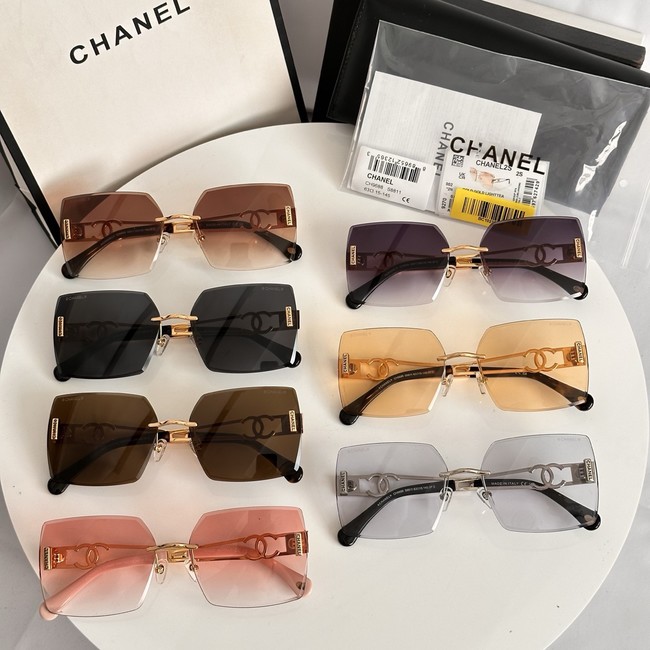 Chanel Sunglasses Top Quality 260513-18