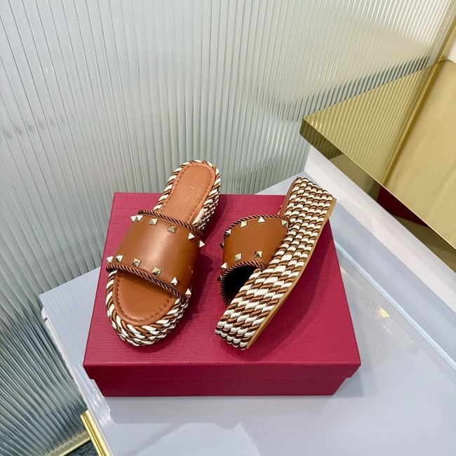 Valentino Sandals 67030-1