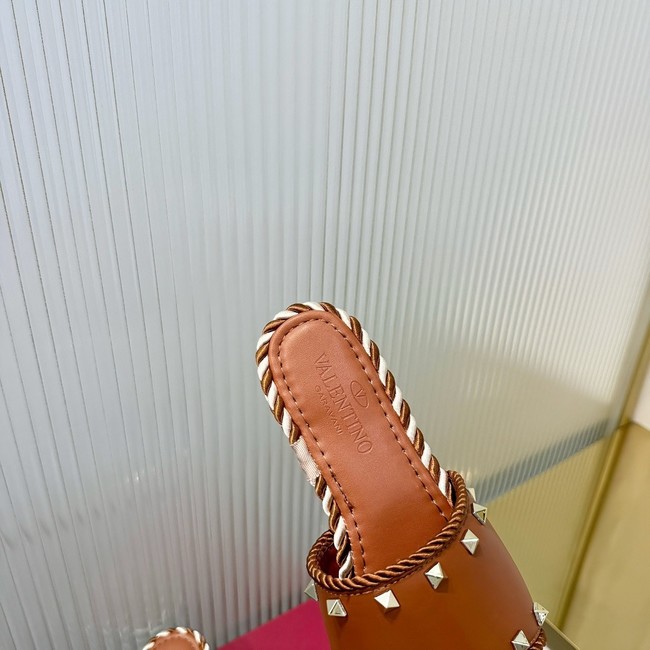 Valentino Sandals 67030-1