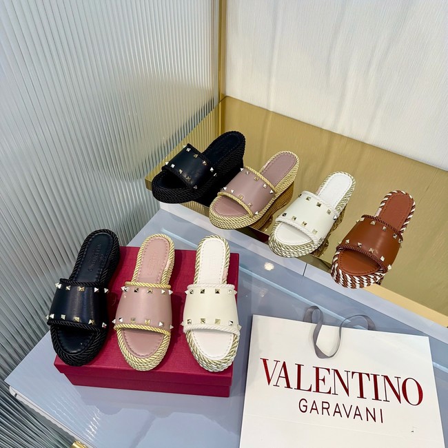 Valentino Sandals 67030-1