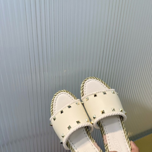 Valentino Sandals 67030-2