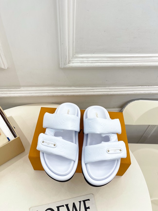 Louis Vuitton Flat Mule 67032-4