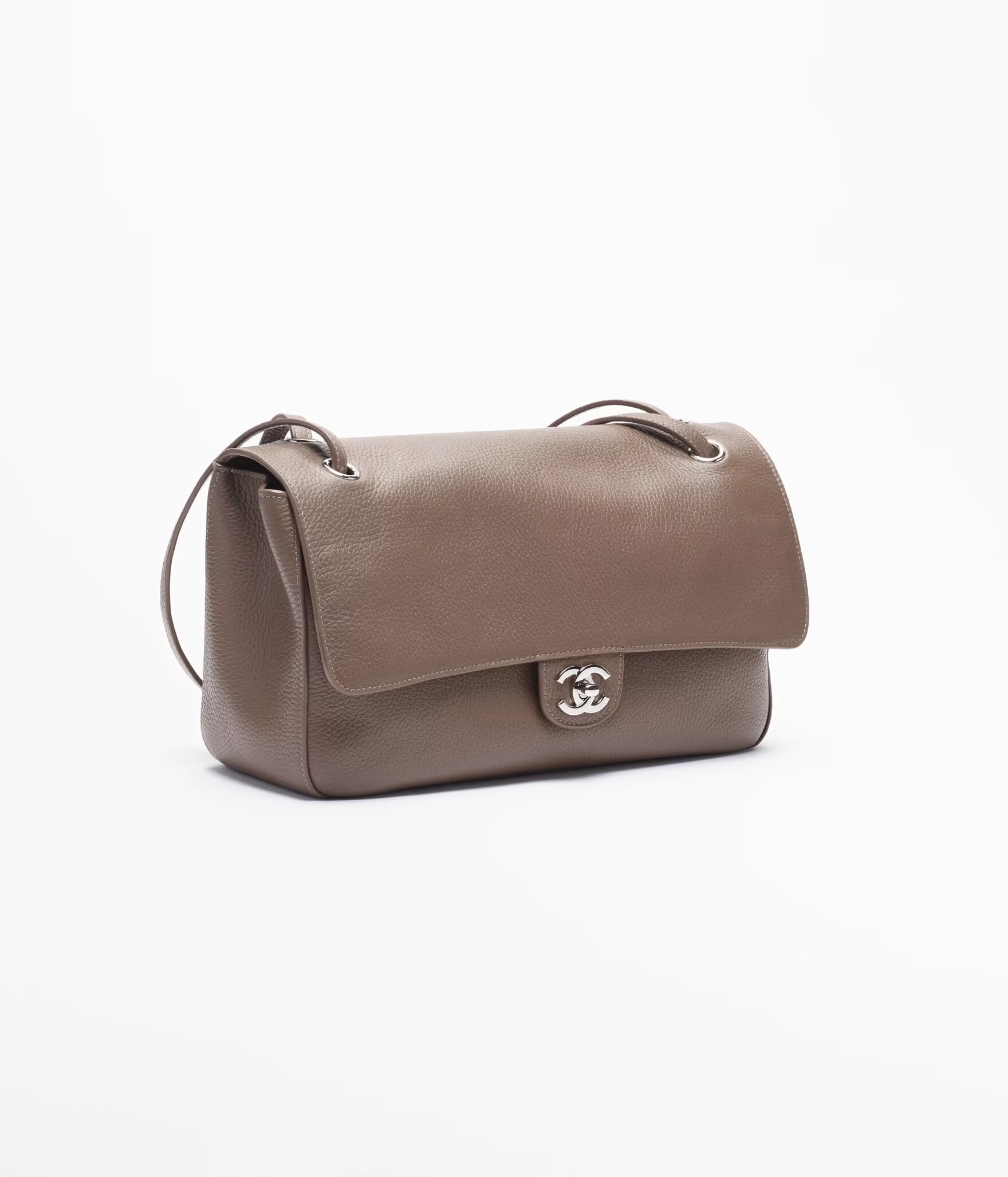 Chanel SPRING SUMMER 2026 MAXI FLAP BAG Grained Calfskin & Sliver-Tone Metal Light Brown AS6231 Chanel SPRING SUMMER 2026 MAXI FLAP BAG Grained Calfskin & Sliver-Tone Metal Light Brown AS6231
