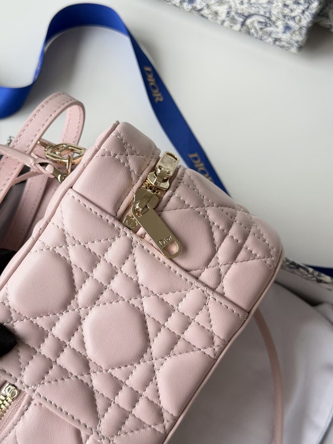 Dior Original Leather Makeup Bag S2603PUQA_M39Z Pink