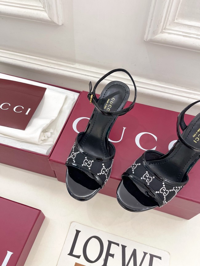 GUCCI Womens crystal slide sandal 855832-3