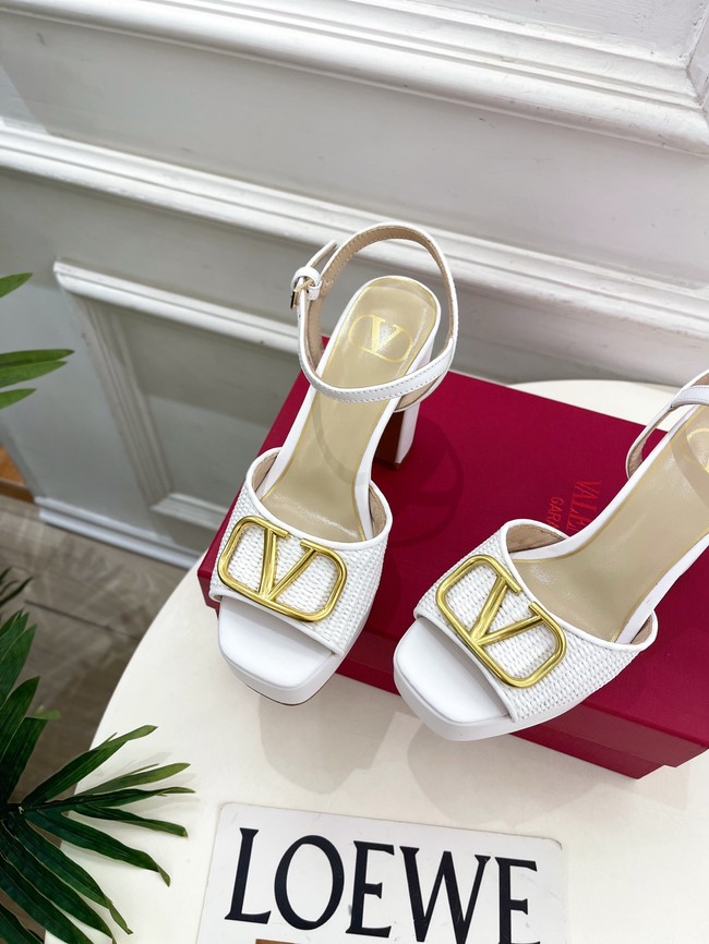 Valentino Sandals 67043-4
