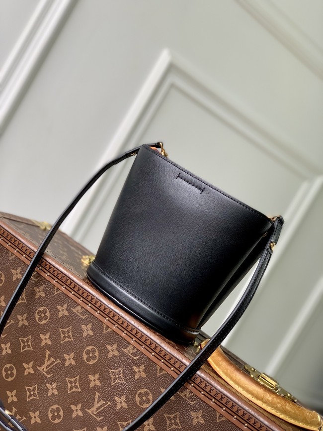 Louis Vuitton Low Key All In BB M25543 black