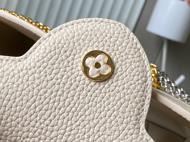 Louis Vuitton Capucines BB M28203 Cream