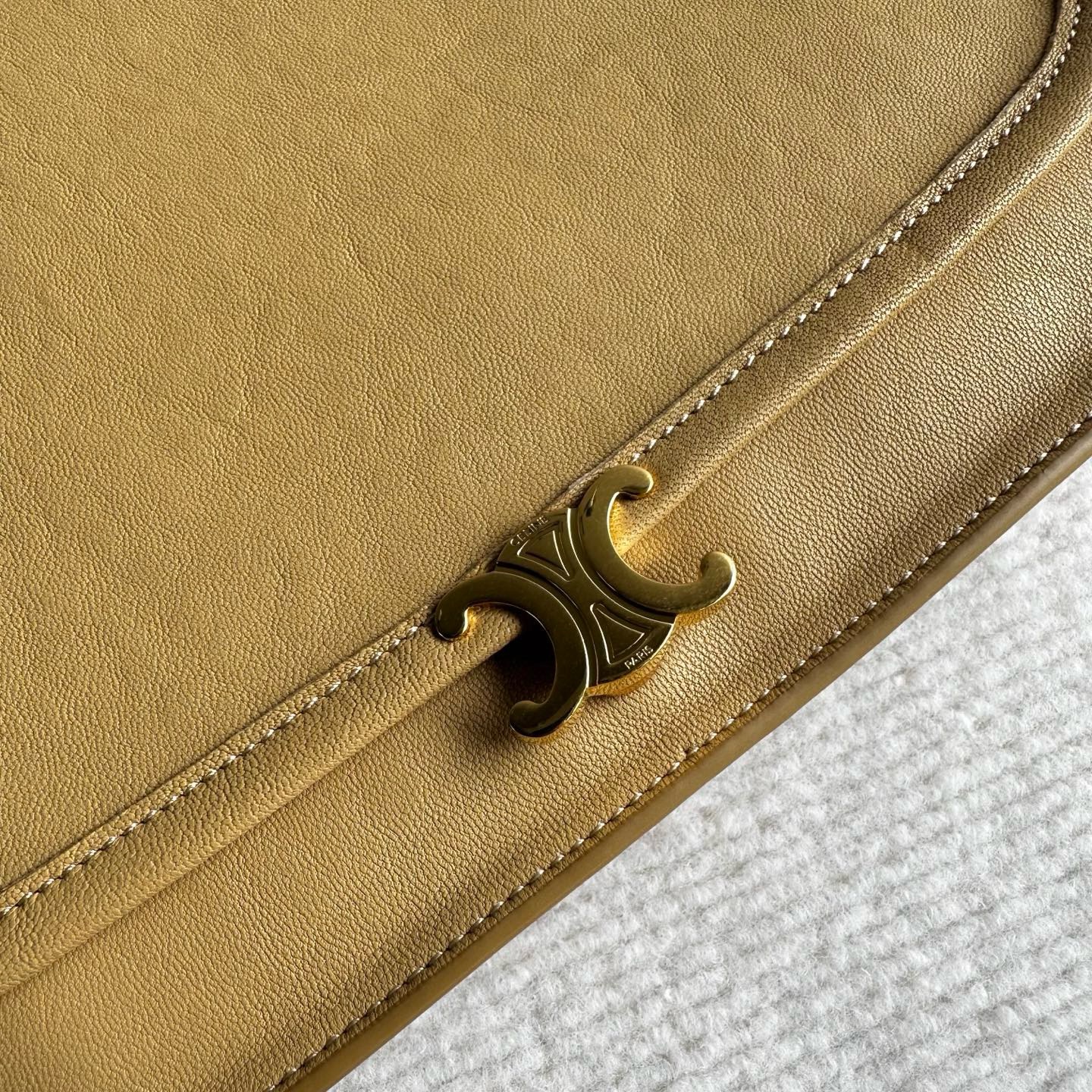 CELINE SOFT TRIOMPHE BESACE IN SUPPLE SHINY LAMBSKIN 123632 SANDCASTLE
