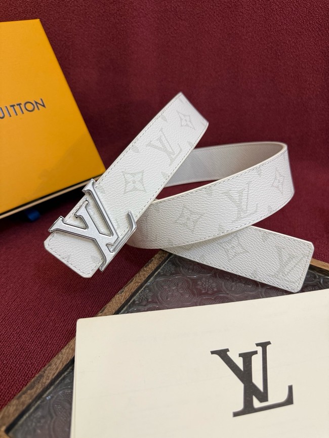 Louis Vuitton Initiales 40mm Reversible Belt M0566Q-4