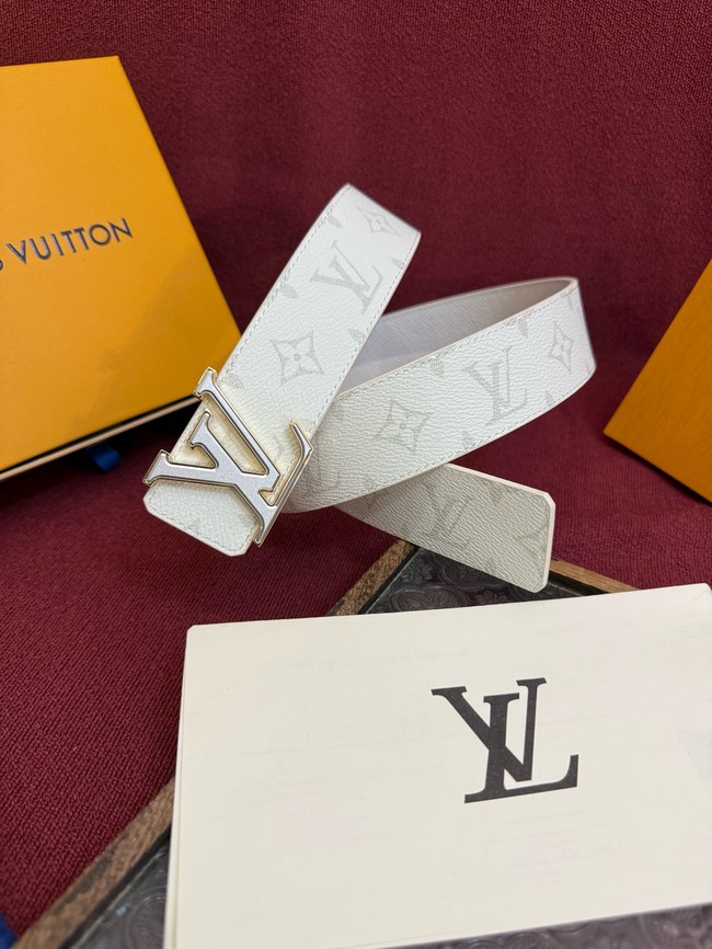 Louis Vuitton Initiales 40mm Reversible Belt M0566Q-5