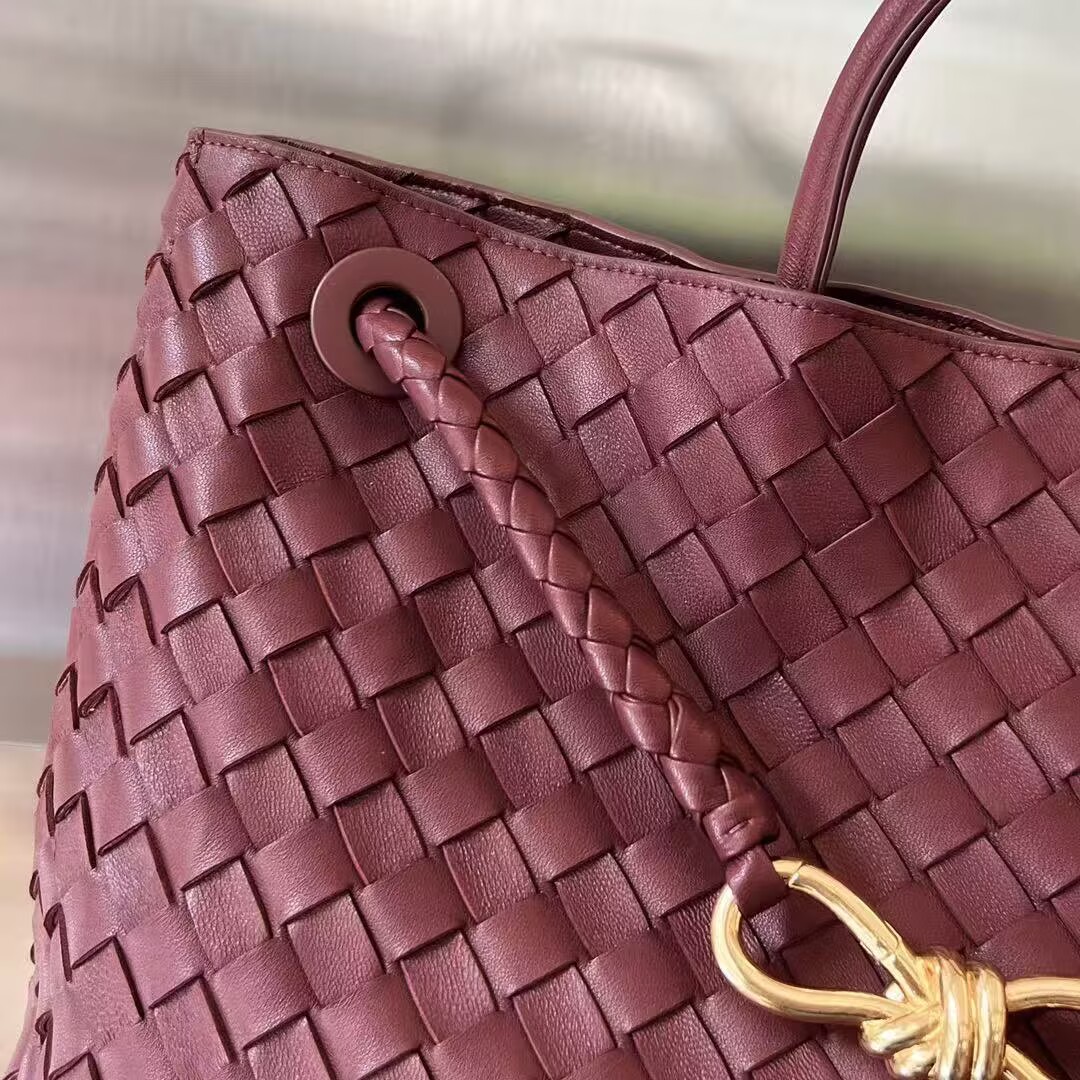 Bottega Veneta Andiamo Pepites Original Leather Large Bag 743575 Wine Bottega Veneta Andiamo Pepites Original Leather Large Bag 743575 Wine