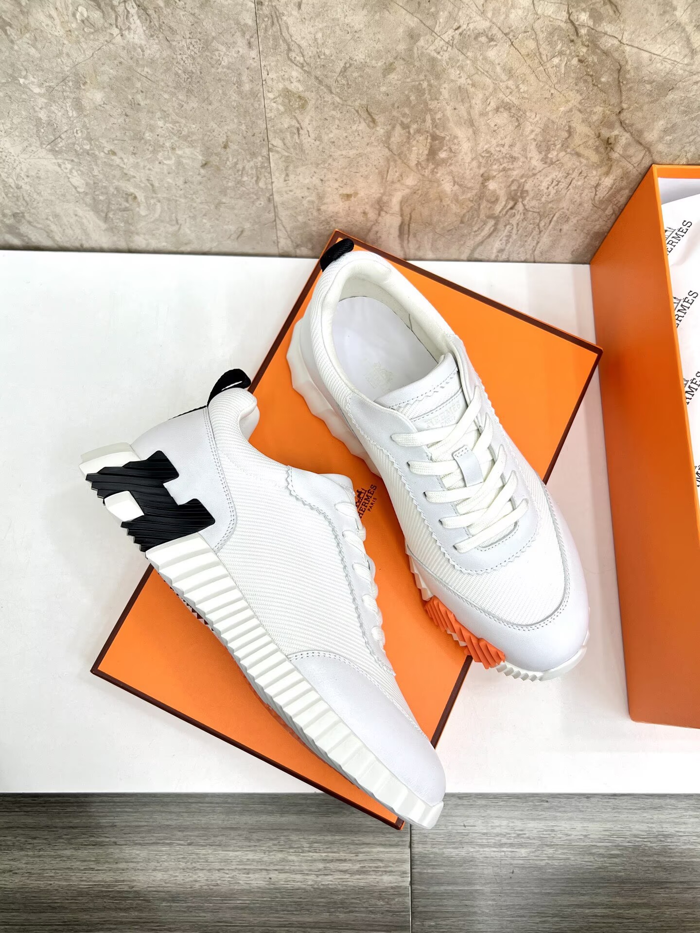 Hermes Bouncing Shoes 69888-1