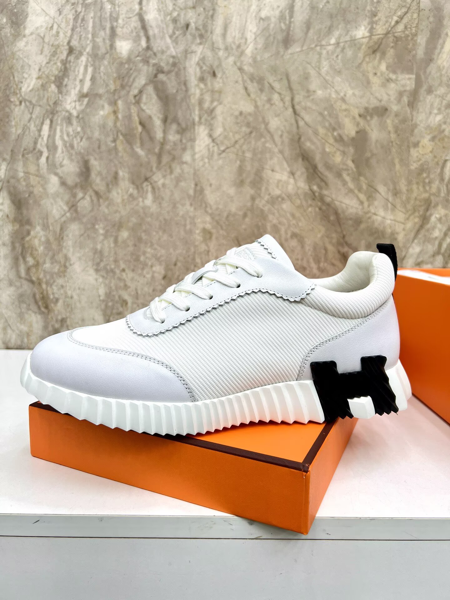 Hermes Bouncing Shoes 69888-1