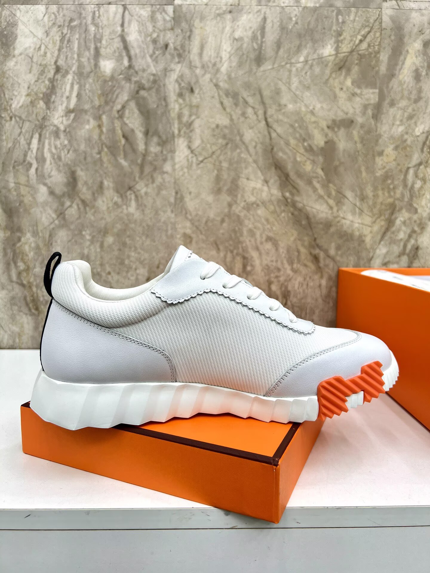 Hermes Bouncing Shoes 69888-1