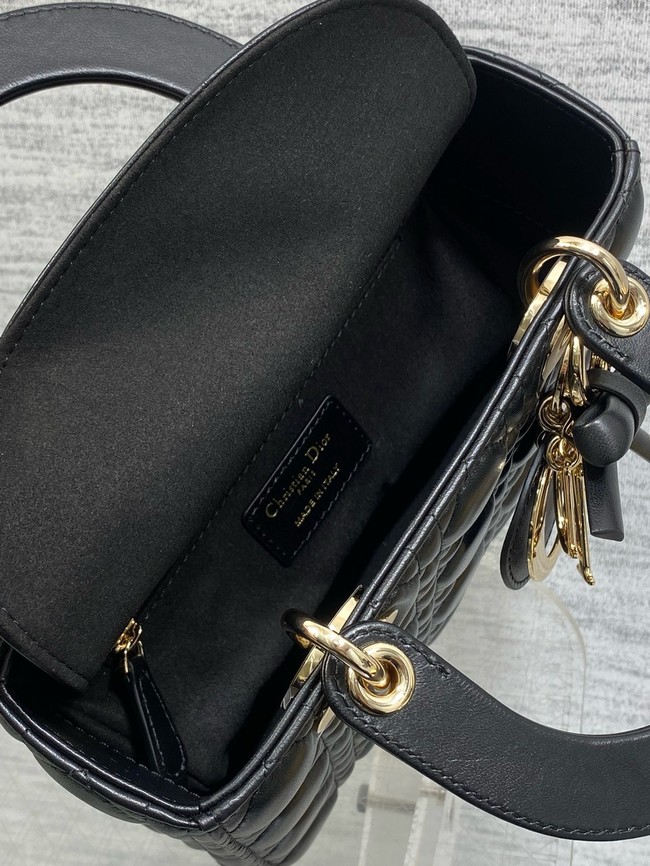 Small Lady Dior Bag with Strap Cannage Lambskin M0531OU black