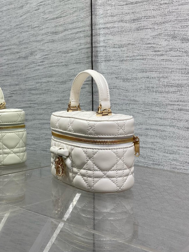 Dior Caro Mini Vanity Case Macrocannage Lambskin S5198UD Latte