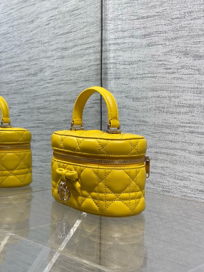 Dior Caro Mini Vanity Case Macrocannage Lambskin S5198UD yellow