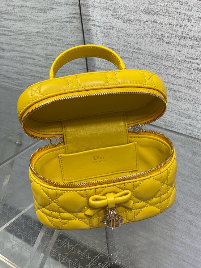 Dior Caro Mini Vanity Case Macrocannage Lambskin S5198UD yellow