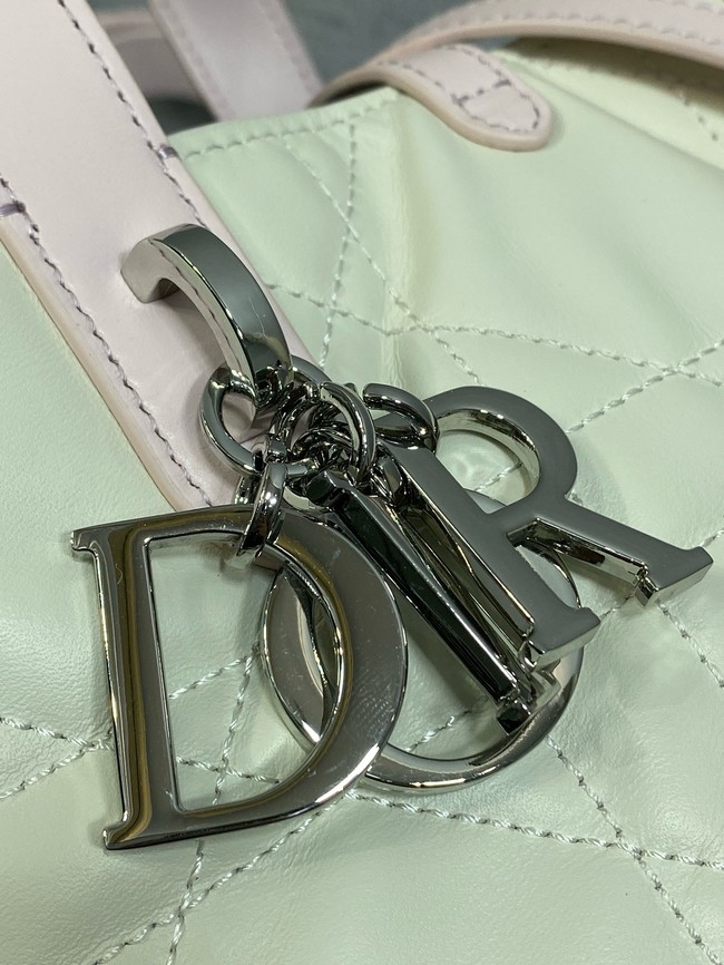 Small Dior Toujours Vertical Tote Bag Macrocannage Calfskin M2835O pink&Latte