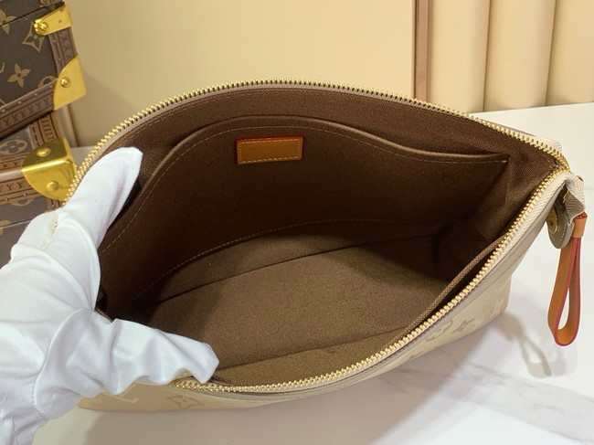 Louis Vuitton NEW Pochette Voyage Souple M29427 Sand Beige