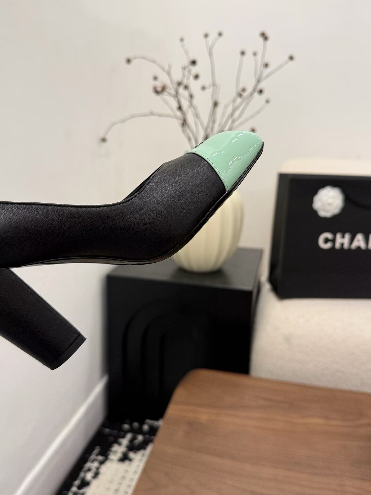 Chanel Pumps Lambskin heel G47188 Green&Black Chanel Pumps Lambskin heel G47188 Green&Black