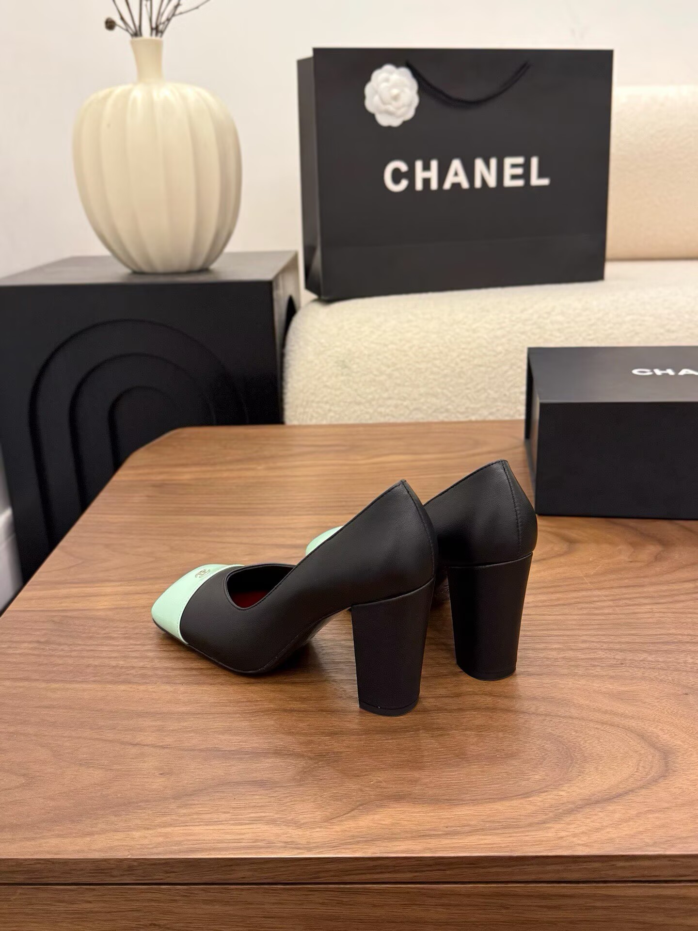 Chanel Pumps Lambskin heel G47188 Green&Black Chanel Pumps Lambskin heel G47188 Green&Black