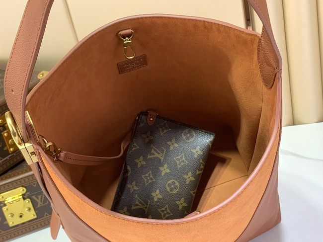 Louis Vuitton Low Key Hobo MM M29144 Cognac