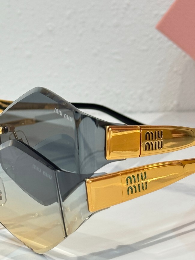 MIUMIU Sunglasses 260515-12
