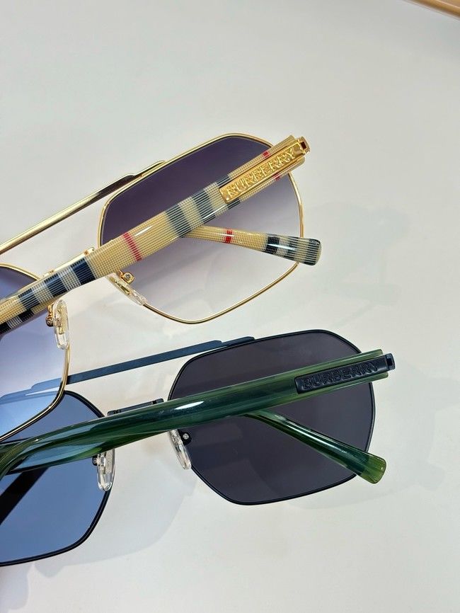 Burberry Sunglasses 260531-12 Burberry Sunglasses 260531-12