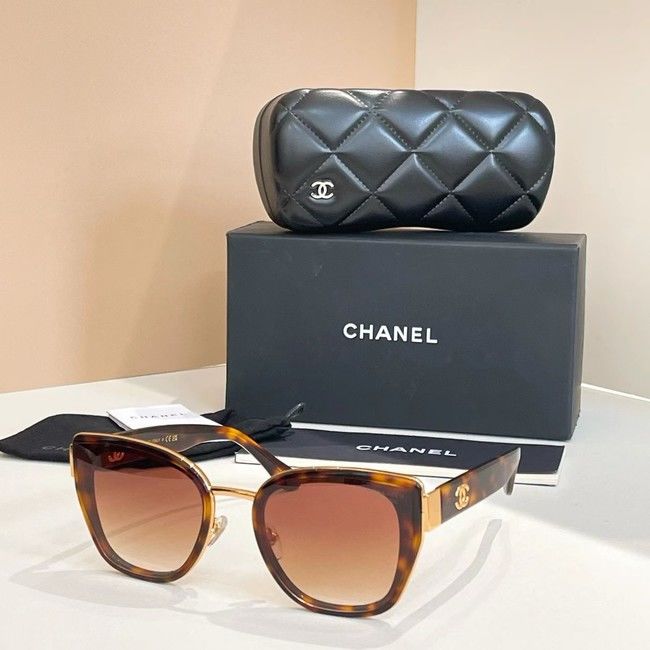 Chanel Sunglasses 260532-5