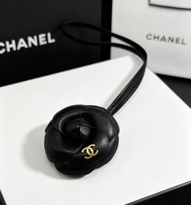 CHANEL charm 6598 Black