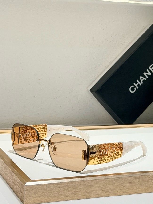 Chanel Sunglasses 260549-1