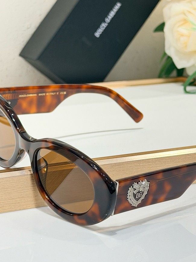 Dolce & Gabbana Sunglasses 260538-7