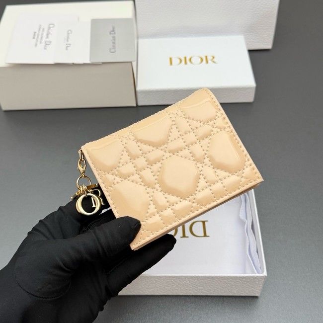 LADY DIOR LOTUS WALLET patent leather S0178 Beige LADY DIOR LOTUS WALLET patent leather S0178 Beige