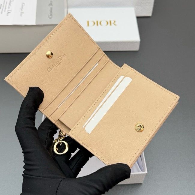 LADY DIOR LOTUS WALLET patent leather S0178 Beige LADY DIOR LOTUS WALLET patent leather S0178 Beige