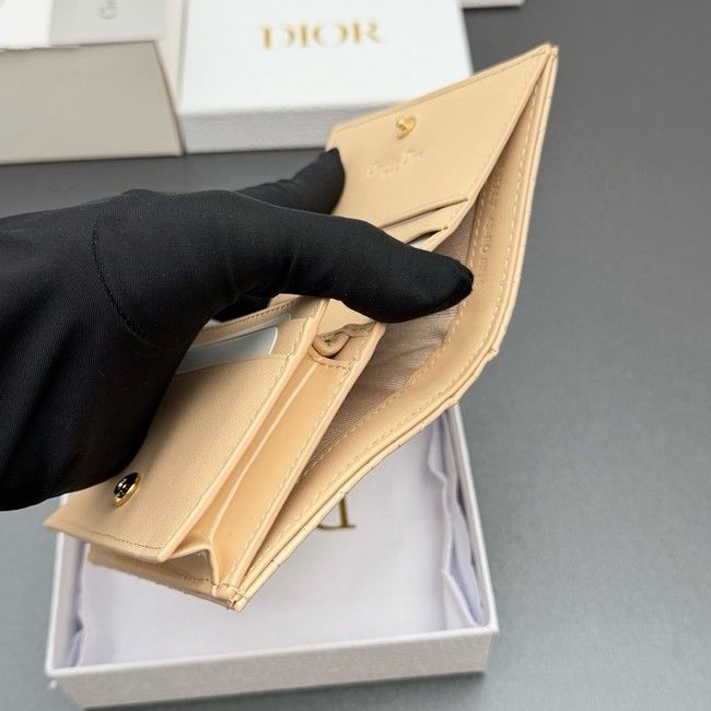 LADY DIOR LOTUS WALLET patent leather S0178 Beige LADY DIOR LOTUS WALLET patent leather S0178 Beige