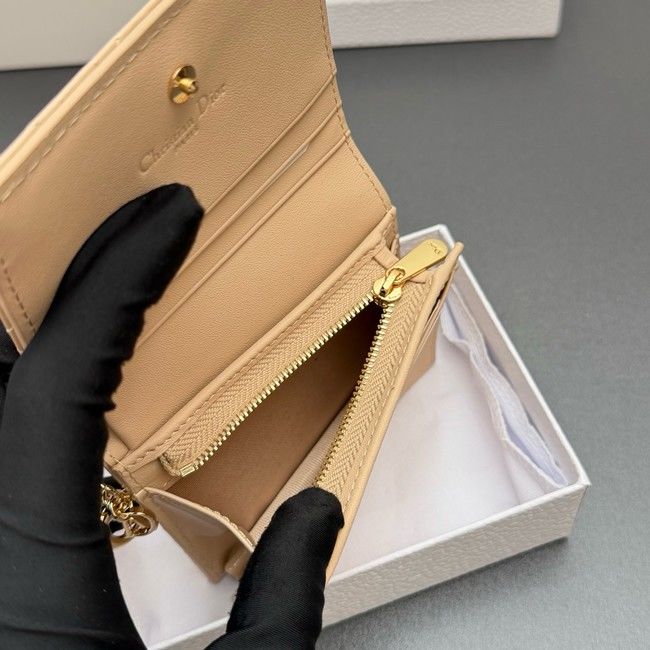 LADY DIOR LOTUS WALLET patent leather S0178 Beige LADY DIOR LOTUS WALLET patent leather S0178 Beige
