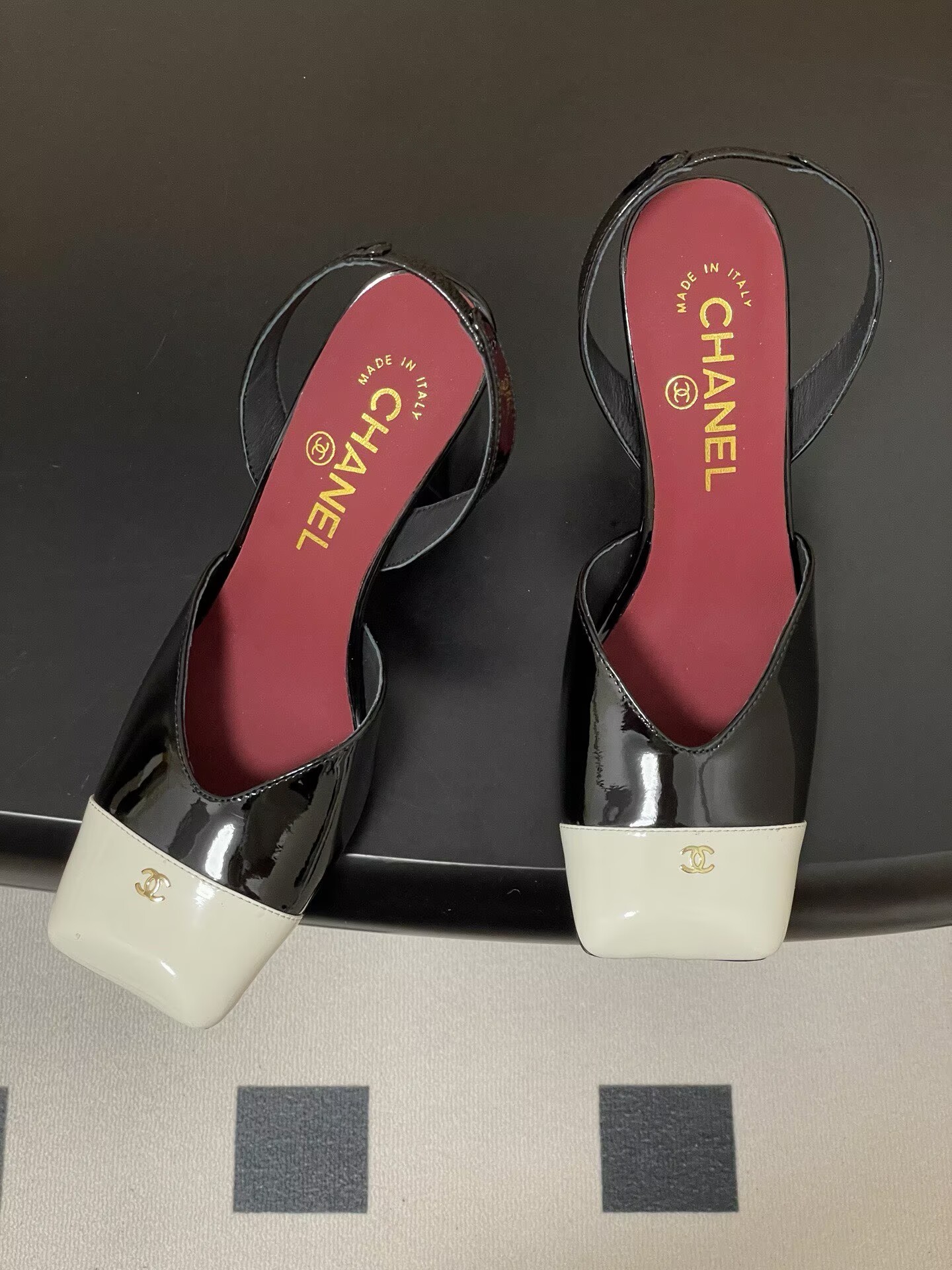 Chanel Pumps Lambskin heel G47189 White&Black Chanel Pumps Lambskin heel G47189 White&Black